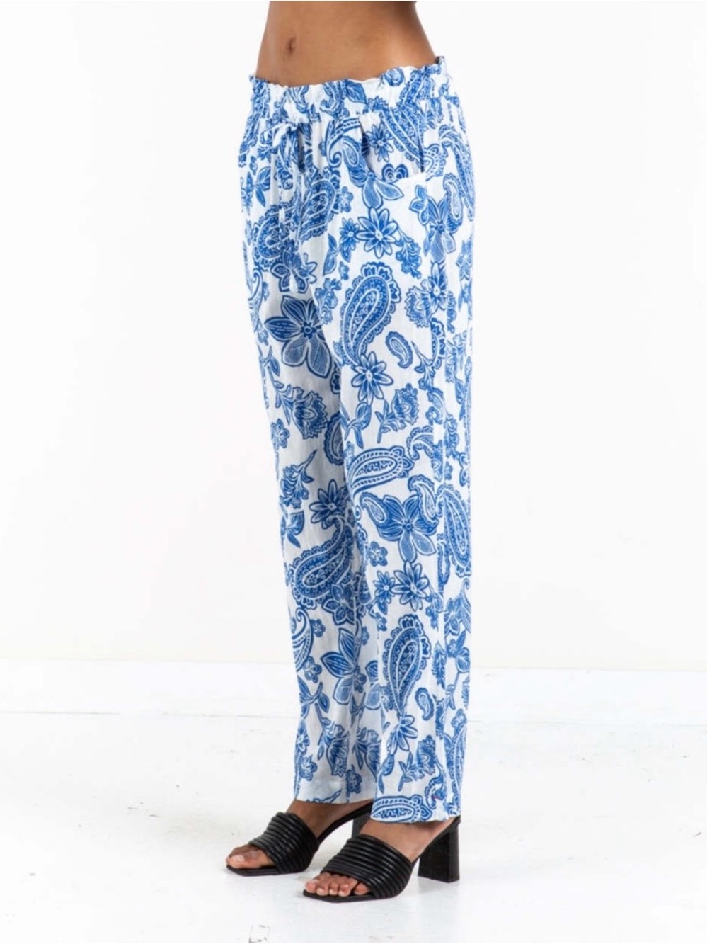 NWT Xirena Talin pant Santorini paisley print blue and white size S 100% cotton